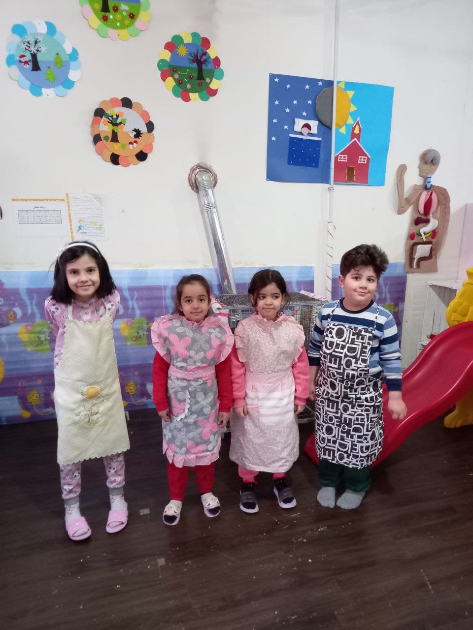 کودکستان پیام دانش